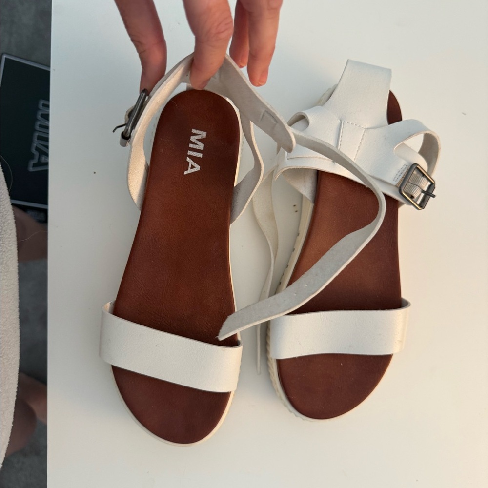 MIA Women's Cream Sandals with Buckle